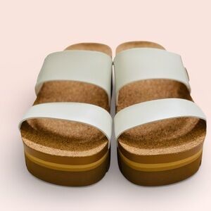 REEF, Cushion Vista Higher, 10